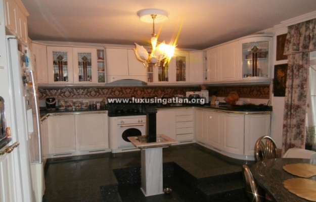 Budapest III. kerület Eladó Ház