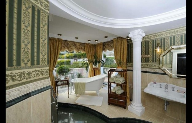 Eger Eladó Üzlethelyiség