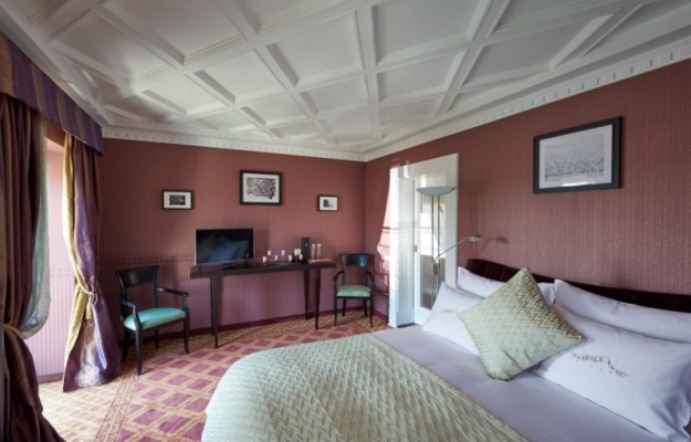 Eger Eladó Üzlethelyiség