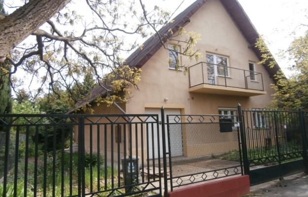 Törökbálint Eladó Ház