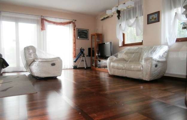 Zsámbék Eladó Ház