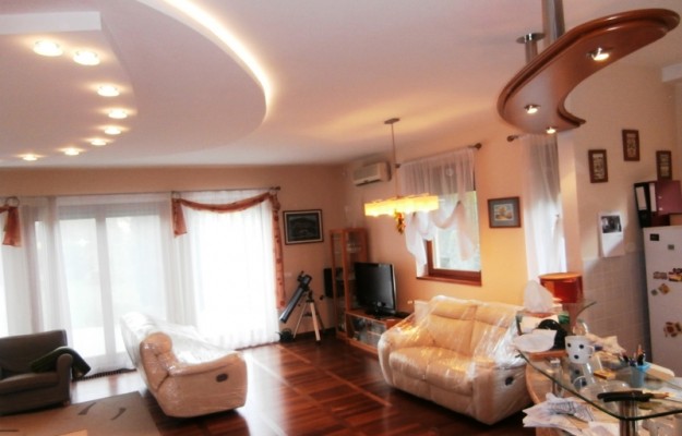 Zsámbék Eladó Ház