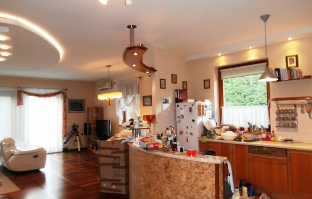 Zsámbék Eladó Ház