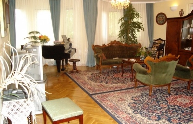 Zsámbék Eladó Ház