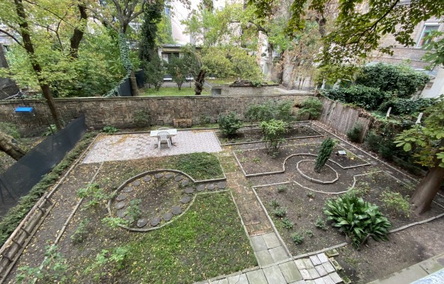 Budapest VII. kerület Eladó Lakás Barát utca