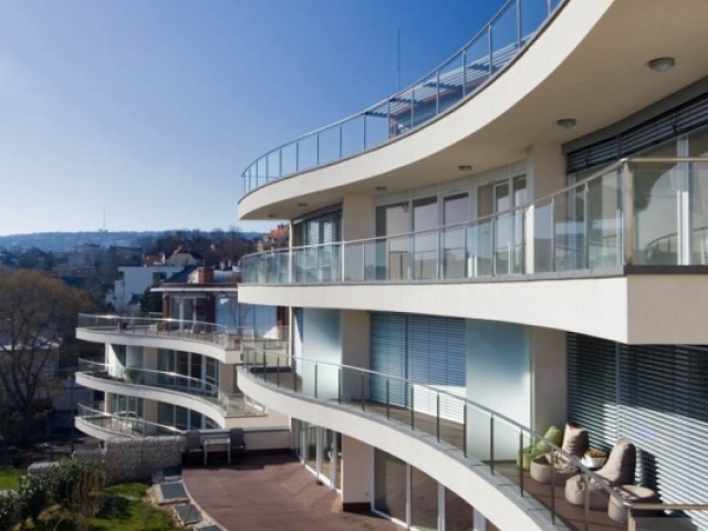 budapest_II_kerület_Rózsadomb_Villaparkban_eladó_lakás