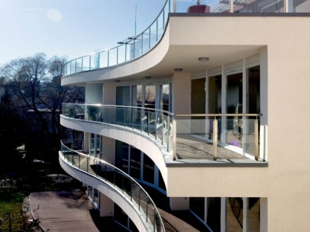 budapest_II_kerület_Rózsadomb_Villaparkban_eladó_lakás