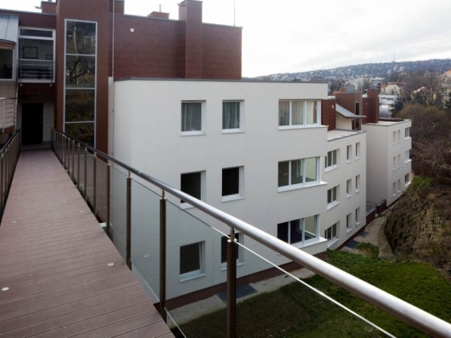 budapest_II_kerulet_rozsadomb_villapark_kiado_lakas