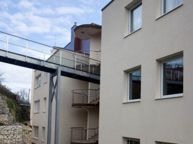 budapest_II_kerület_Rózsadomb_Villaparkban_eladó_lakás