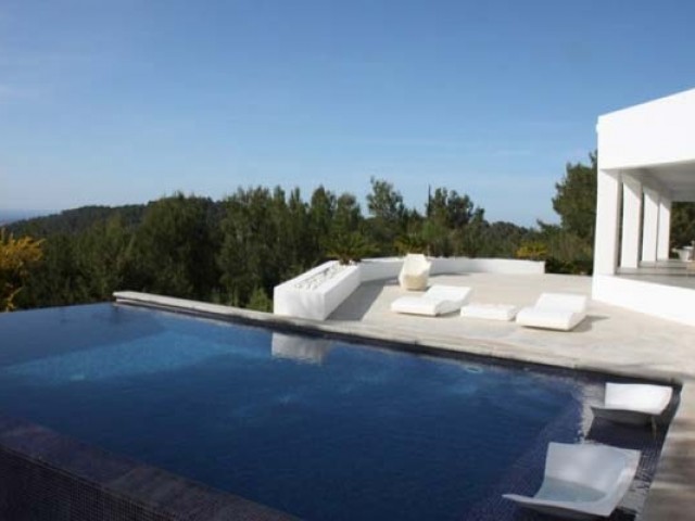 elado_luxus_villa_kiado_luxus_rezidencia