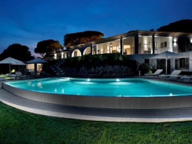 elado_luxus_villa_kiado_luxus_rezidencia