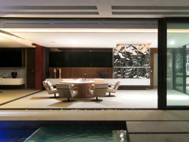 elado_luxus_villa_kiado_luxus_haz