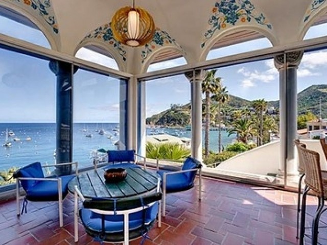 elado_kiado_luxus_csaladi_haz