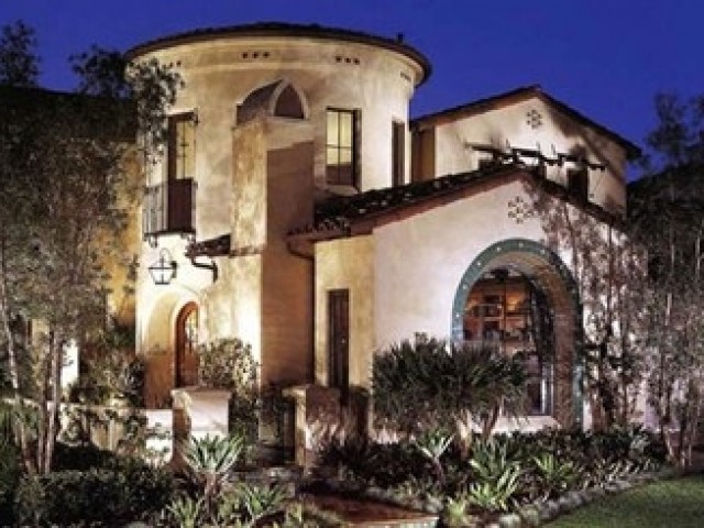 elado_luxus_villa_kiado_luxus_haz