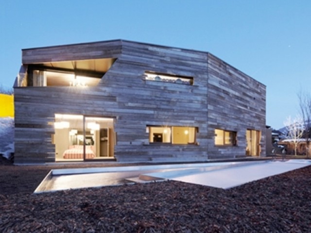 elado_kiado_luxus_csaladi_haz