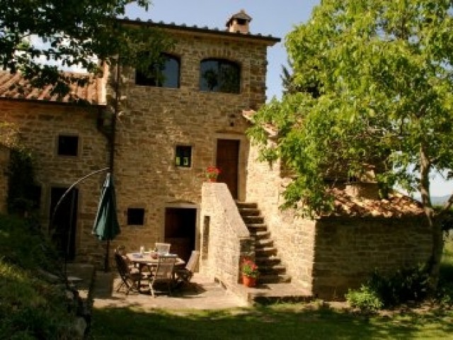 elado_luxus_villa_kiado_luxus_haz