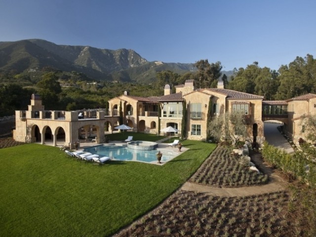 elado_luxus_villa_kiado_luxus_haz