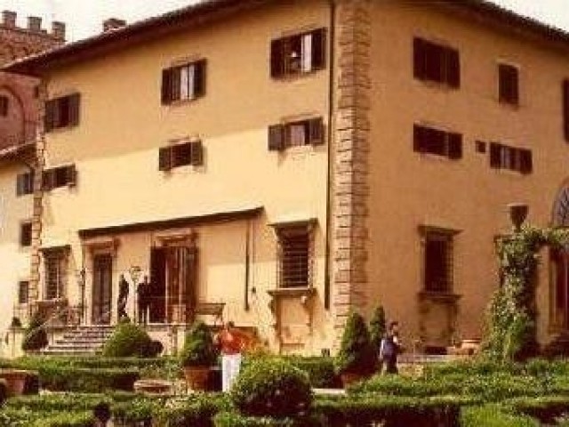 elado_luxus_villa_kiado_luxus_rezidencia