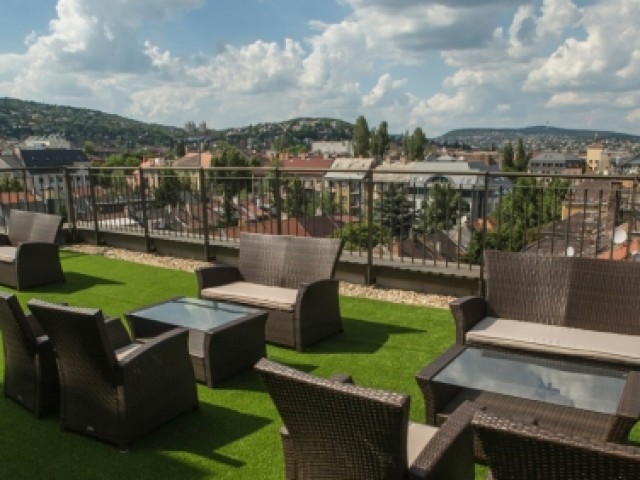 hegyvidek_XII_mom_bevasarlokozpont_mom_lakoparkban_elado