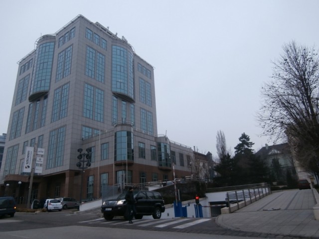 XII_budán_kiadó_luxus_lakas_mom_lakoparkban