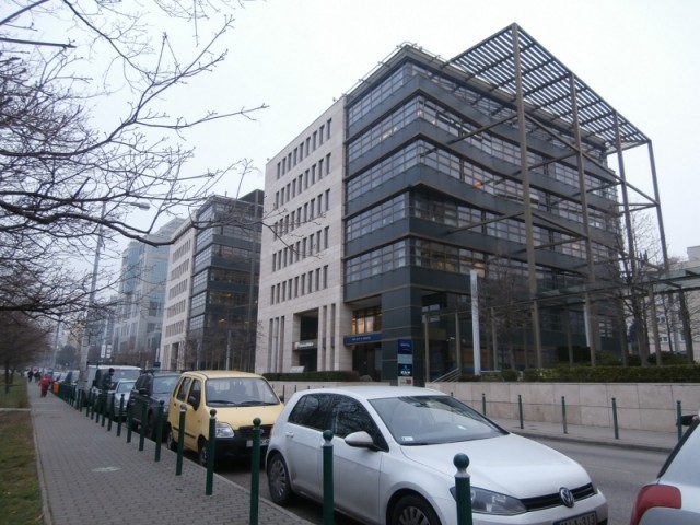 XII_budán_kiadó_luxus_lakas_mom_lakoparkban