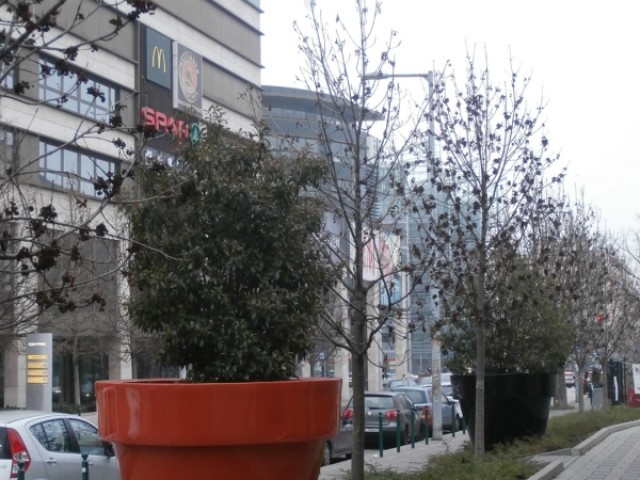 XII_budán_kiadó_luxus_lakas_mom_lakoparkban