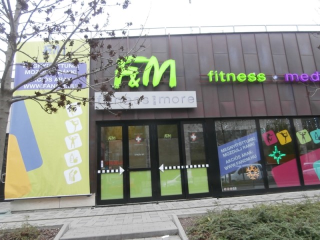 XII_budán_kiadó_luxus_lakas_mom_lakoparkban