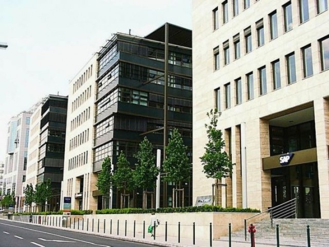 XII_budán_kiadó_luxus_lakas_mom_lakoparkban