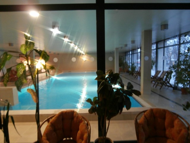 XIII_budapest_luxus_riverside_lakopark_kiado_luxuslakas