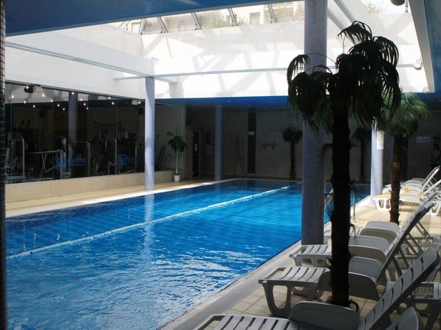 XIII_budapest_kleopatra_hazban_luxuslakas_kiado