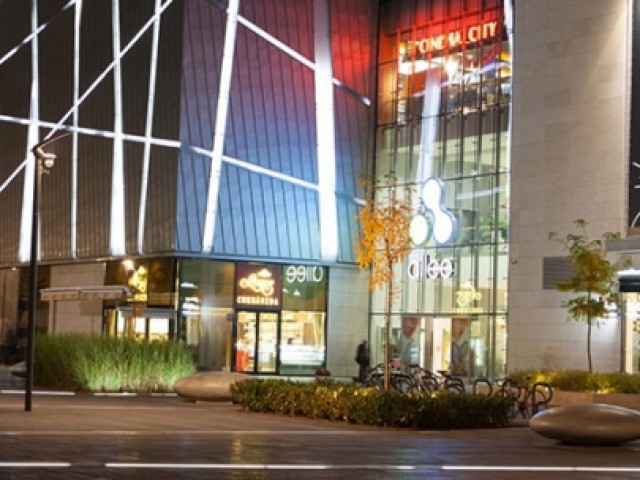 XI_ujbuda_allee_simplon_udvar_elado_luxus_lakas