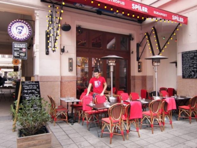 budapest_belvaros_gozsdu_udvar_luxus_lakas_elado_kiado