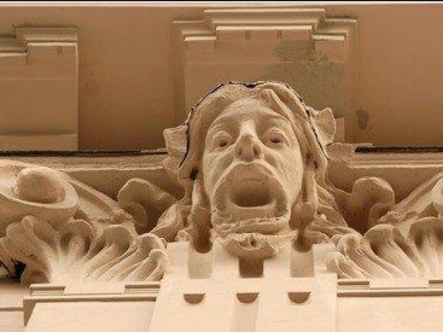 budapest_belvaros_gozsdu_udvar_kiado_lakas