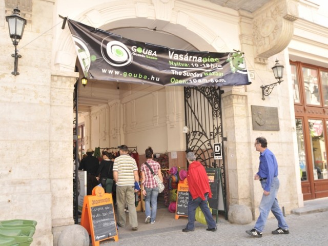 budapest_belvaros_gozsdu_udvar_kiado_lakas