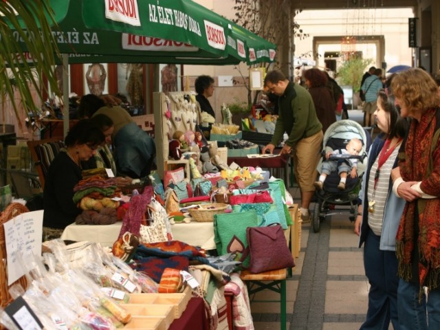 budapest_belvaros_gozsdu_udvar_kiado_lakas