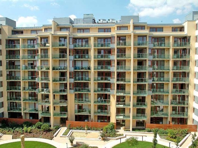 XIII_ujlipotvaros_romai_kert_lakoparkban_elado_luxuslakas